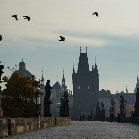 100 Spires City Tours