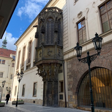 100 Spires City Tours