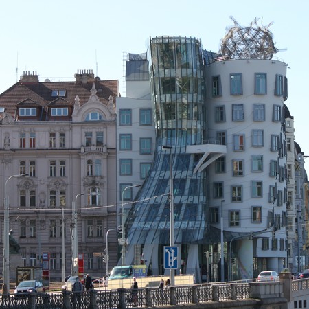 100 Spires City Tours