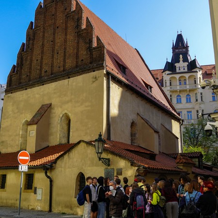 100 Spires City Tours