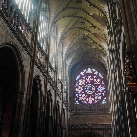 100 Spires City Tours